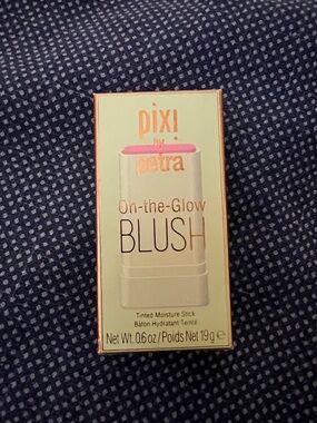 Pixi by Petra On-the-Glow Blush - Fleur
